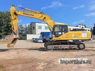 Komatsu PC360-7 спереди