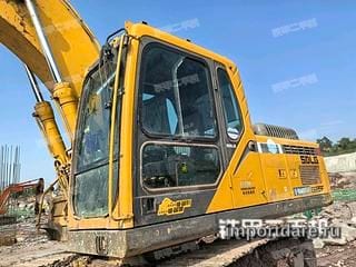 SDLG E6205F интерьер