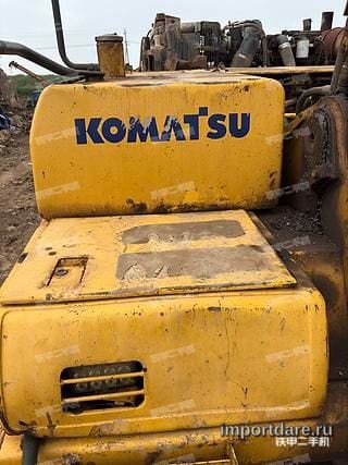 Komatsu PC360-7 сбоку