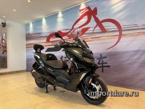BMW C 400 GT сбоку