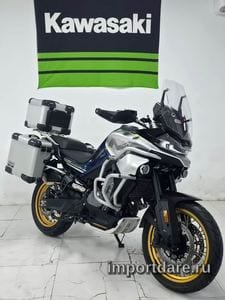 Cfmoto 800MT сбоку