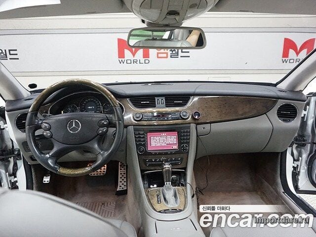MERCEDES-BENZ CLS-CLASS W219 2008 — 170 000 км, серебристый, Корея — под ключ — фото 7
