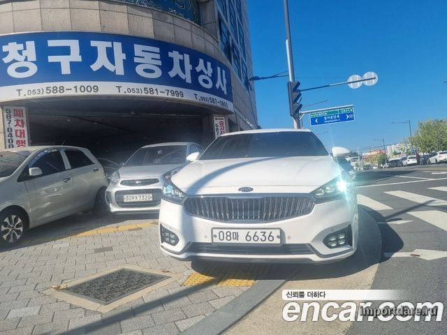 Kia K7 Hybrid интерьер