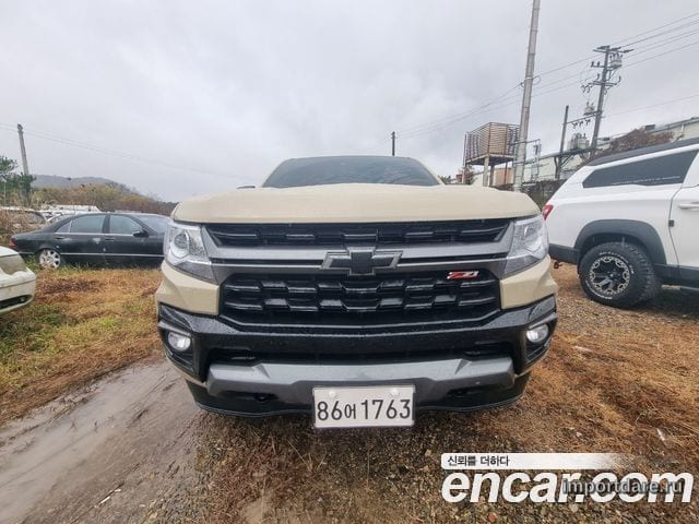 Chevrolet Real New Colorado сбоку