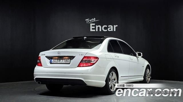 MERCEDES-BENZ C-CLASS W204 2010 — 97 873 км, белый, Корея — под ключ — фото 2