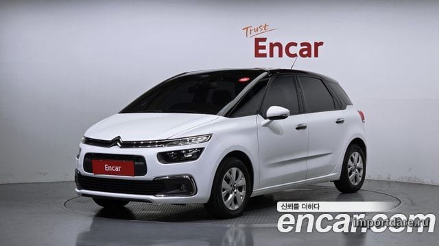 CITROEN C4 PICASSO 2017 — 43 053 км, белый, Корея — под ключ — фото 1