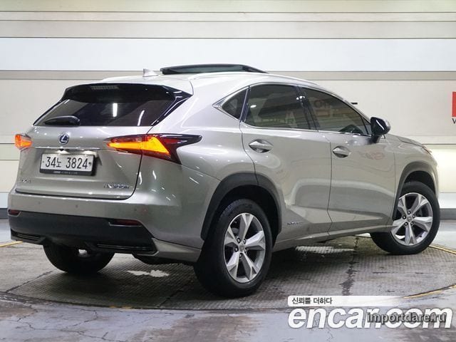 LEXUS NX300H 2017 — 96 902 км, серебристо-серый, Корея — под ключ — фото 4