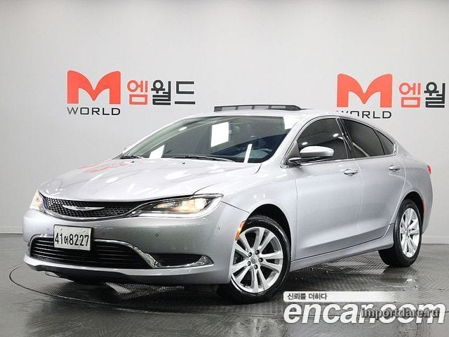 Chrysler 200 2015