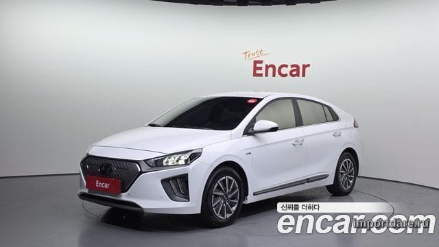 Hyundai Ioniq Electric спереди