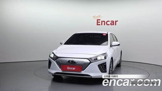 Hyundai Ioniq Electric интерьер