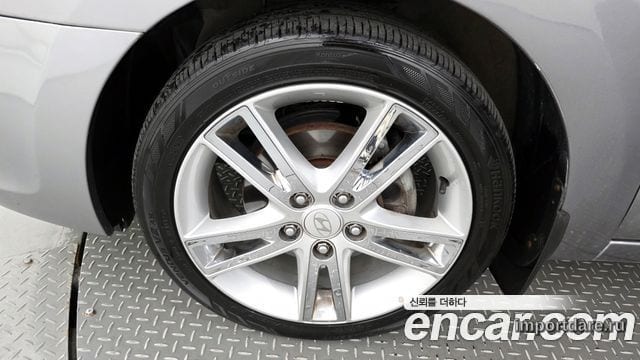 HYUNDAI I30 CW 2011 — 156 172 км, серебристо-серый, Корея — под ключ — фото 5
