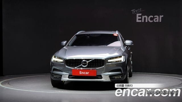 VOLVO V90 CROSS COUNTRY 2018 — 134 782 км, серый, Корея — под ключ — фото 3