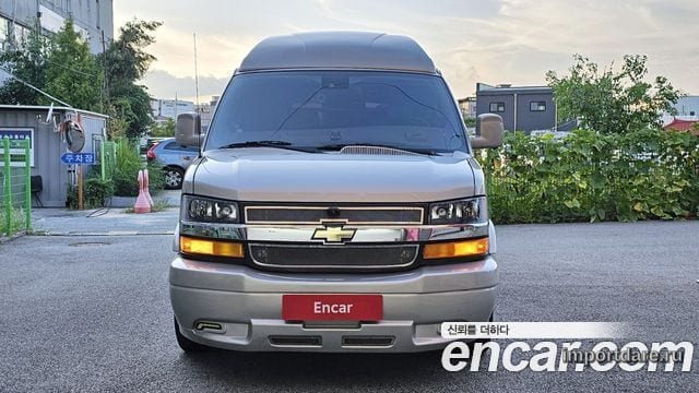 Chevrolet Express Van интерьер
