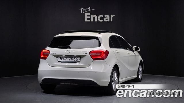 MERCEDES-BENZ A-CLASS W176 2015 — 89 780 км, белый, Корея — под ключ — фото 2