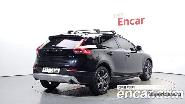 VOLVO V40 CROSS COUNTRY 2015 — 97 725 км, чёрный, Корея — под ключ — фото 2