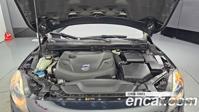 VOLVO V40 CROSS COUNTRY 2015 — 97 725 км, чёрный, Корея — под ключ — фото 6