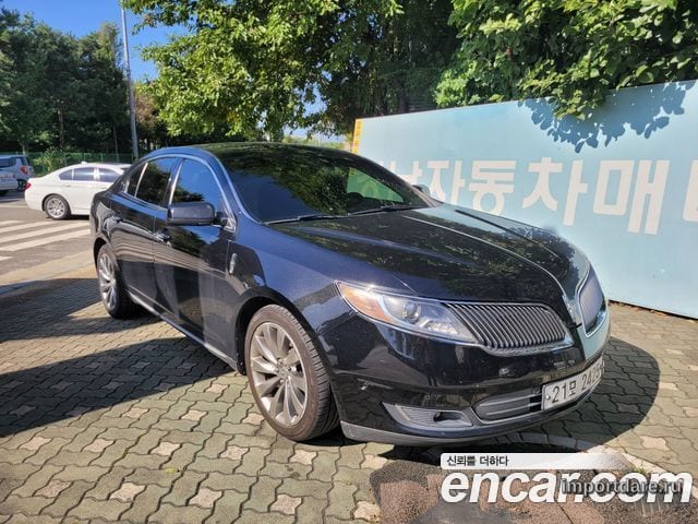 LINCOLN MKS 2013 — 140 000 км, чёрный, Корея — под ключ — фото 1