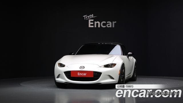 Mazda Mx-5 Miata интерьер
