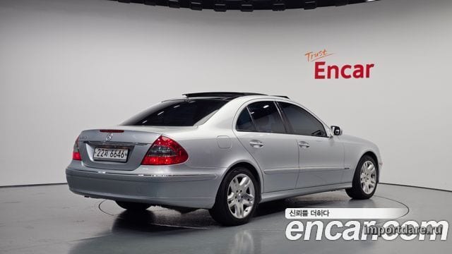 MERCEDES-BENZ E-CLASS W211 2007 — 123 883 км, серебристый, Корея — под ключ — фото 2