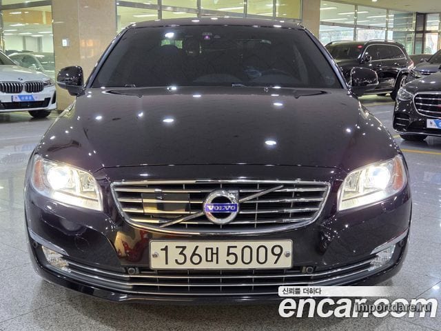 Volvo S80 сбоку