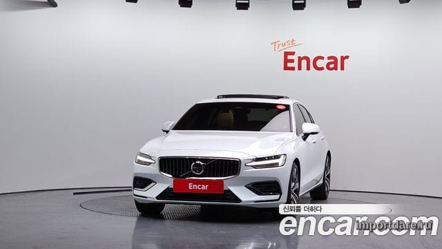 Volvo S60 интерьер