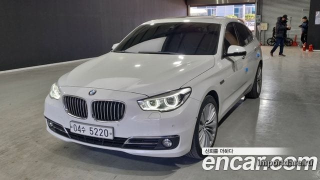 BMW 5 SERIES GT 2017 — 142 017 км, белый-перламутр, Корея — под ключ — фото 1