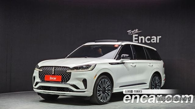 Lincoln Aviator 2025