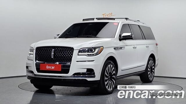 Lincoln Navigator 2023