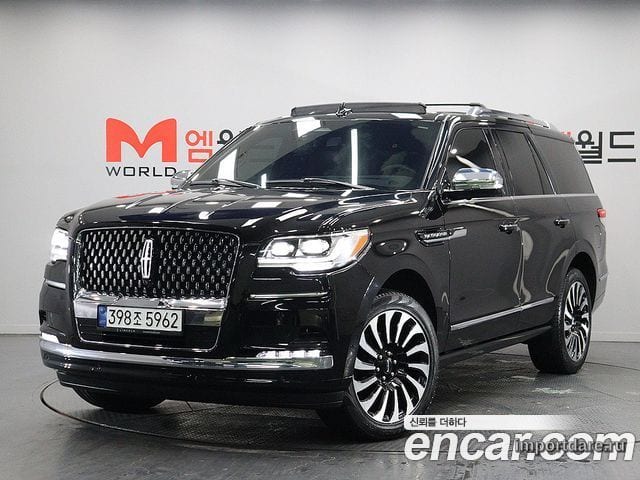 Lincoln Navigator 2023