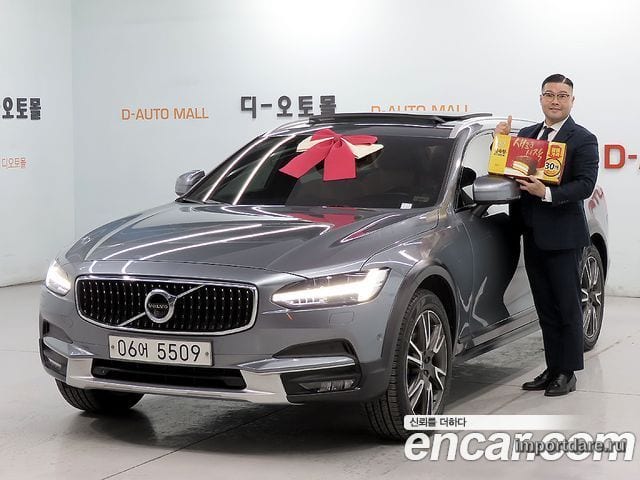 VOLVO V90 CROSS COUNTRY 2018 — 160 449 км, серый, Корея — под ключ — фото 12