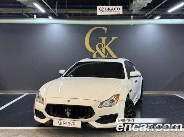 MASERATI QUATTROPORTE 2017 — 28 600 км, Корея — под ключ — фото 1