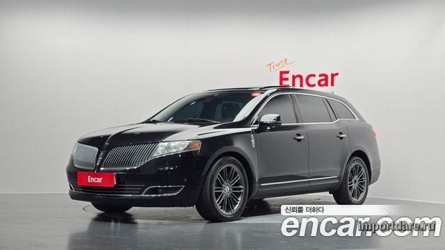 Lincoln Mkt спереди