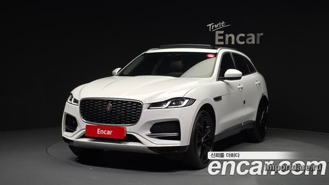 Jaguar F-PACE 2023