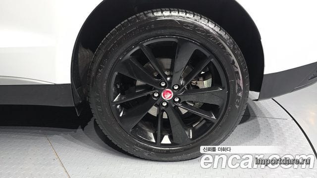 Jaguar F-Pace детали