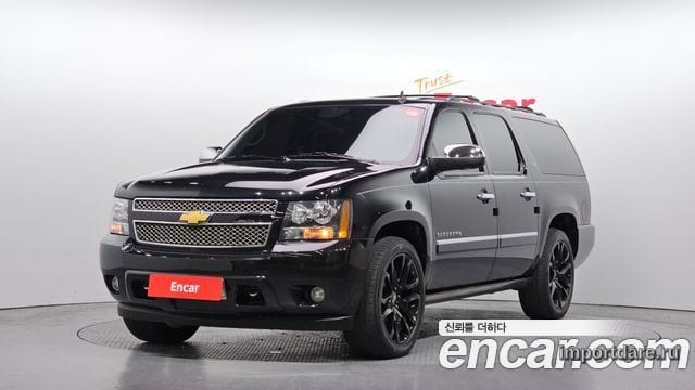 Chevrolet Suburban Van 2013