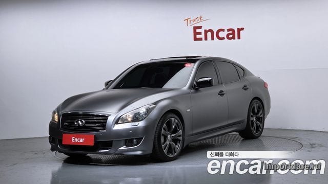 Infiniti M56 2011