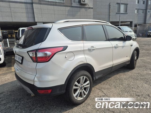 FORD KUGA 2017 — 140 567 км, белый, Корея — под ключ — фото 6