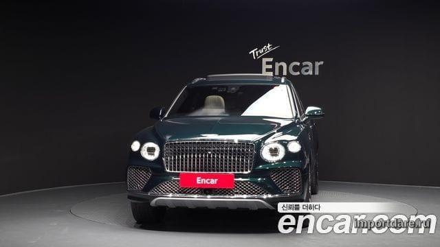 BENTLEY BENTAYGA 2024 — 47 921 км, тёмно-зелёный, Корея — под ключ — фото 3