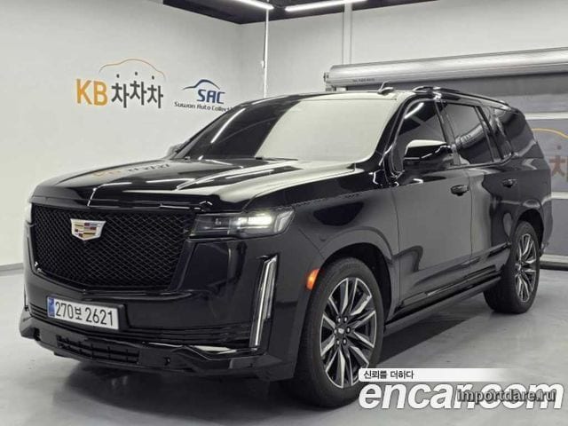 CADILLAC ESCALADE 2023 — 16 334 км, чёрный, Корея — под ключ — фото 1