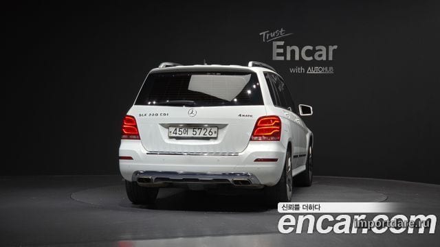 Mercedes-Benz Glk-Class сзади