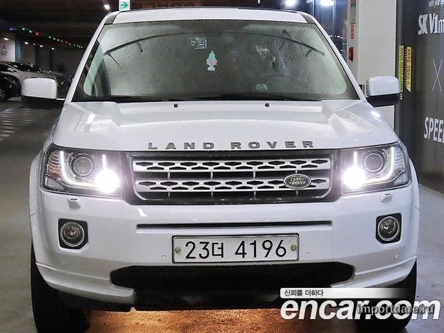 Land Rover Freelander сзади
