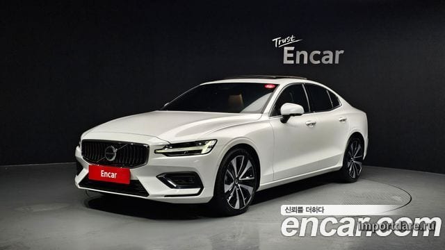 Volvo S60 2024