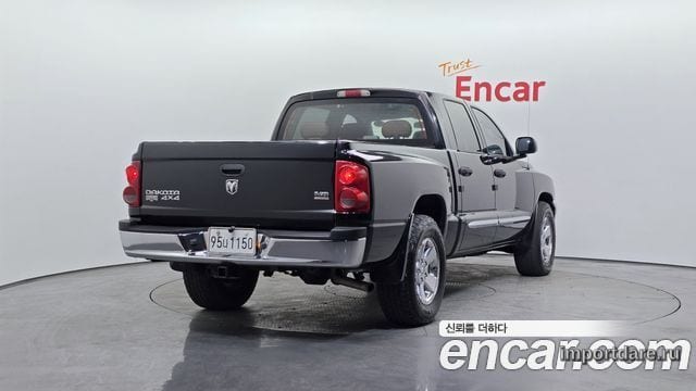 Dodge Dakota сбоку