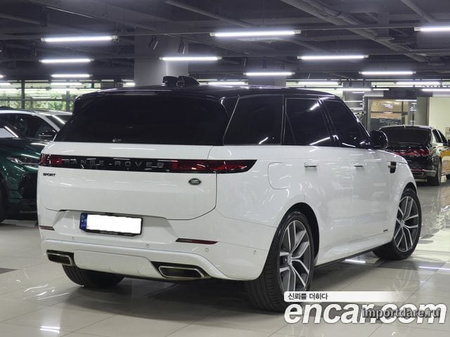 LAND ROVER RANGE ROVER SPORT 2023 — 13 700 км, белый, Корея — под ключ — фото 3