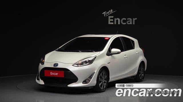 Toyota Prius C 2019