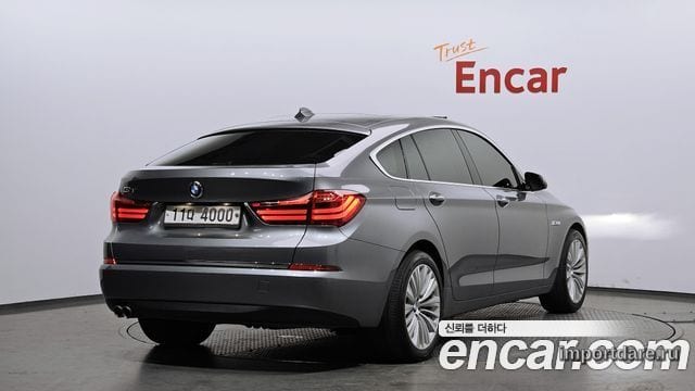 BMW 5 SERIES GT 2017 — 107 534 км, серый, Корея — под ключ — фото 2