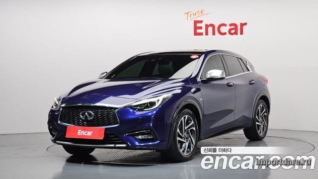 Infiniti Q30 2019