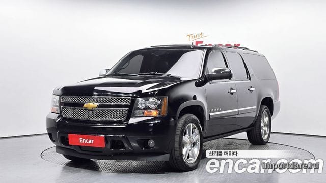 Chevrolet Suburban Van 2010