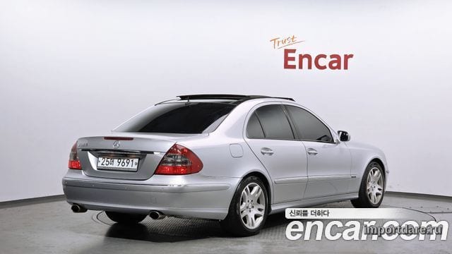 MERCEDES-BENZ E-CLASS W211 2008 — 170 427 км, серебристый, Корея — под ключ — фото 2
