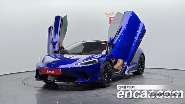 Mclaren GT спереди